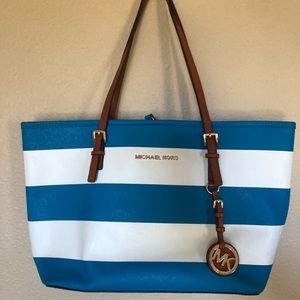 Michael Kors Jet Set Trvl Stripe Handbag